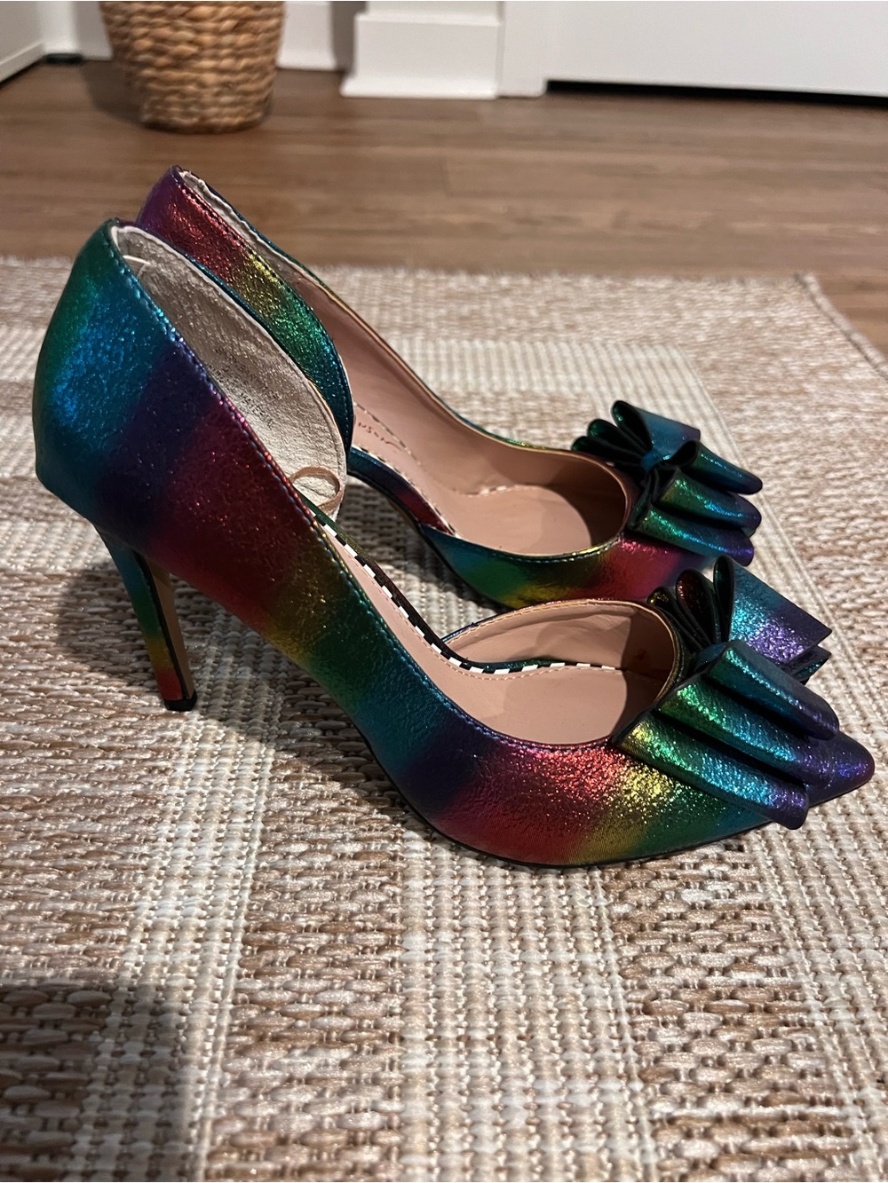 Betsey Johnson Iridescent Pointed-Toe Bow Pumps - Teal/Green/Blue/Purple - Picture 2 of 4